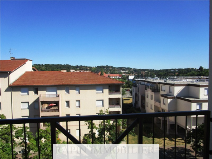 Offres de location Studio Saint-Genis-Laval (69230)