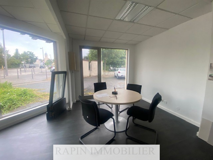 Location Immobilier Professionnel Local commercial Dardilly (69570)